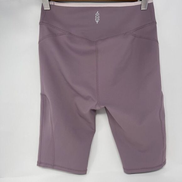 FP Movement Women's Step-Up Yoga Purple Bike Shorts Size XS - Picture 2 of 4